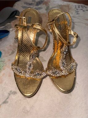 Gold Jeweled Strappy Evening Sandals - Women size 5.5